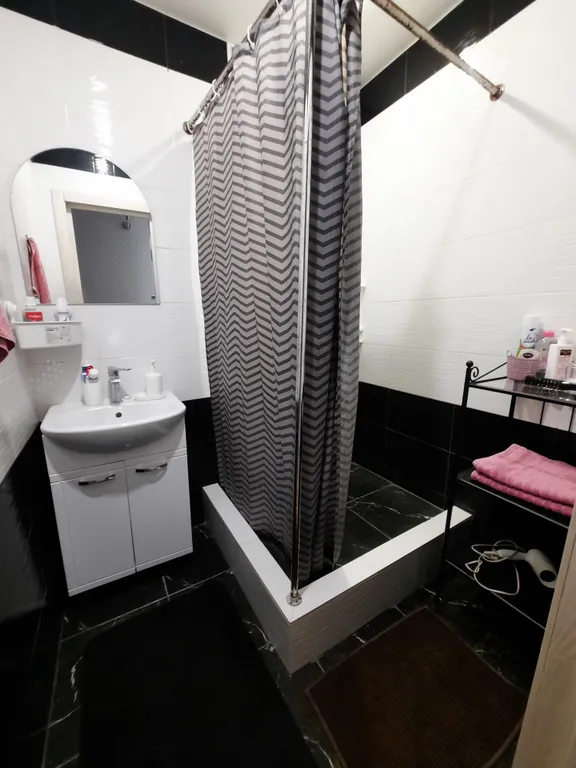 Квартира 1-комнатная Квартира — Элиста