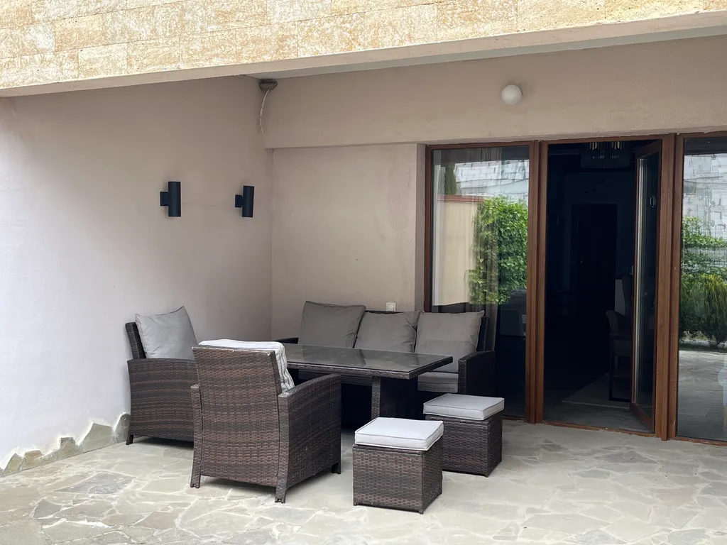 Дизайнерские апартаменты в 1 минуте ходьбы от Чёрного моря