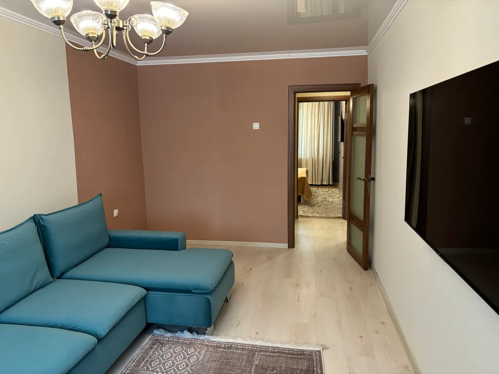 2-комнатная в доме Актера