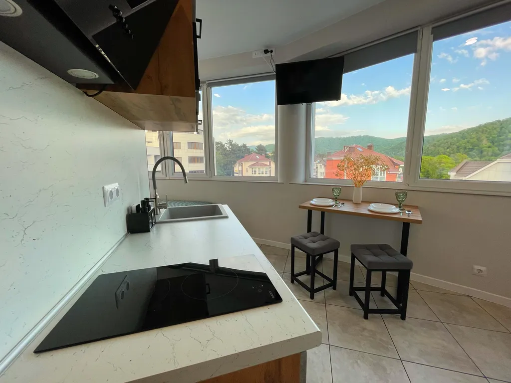 Апартаменты с панорамным видом на горы и море