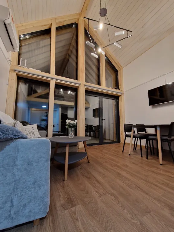 Двухуровневый коттедж Гран-Канария с террасой