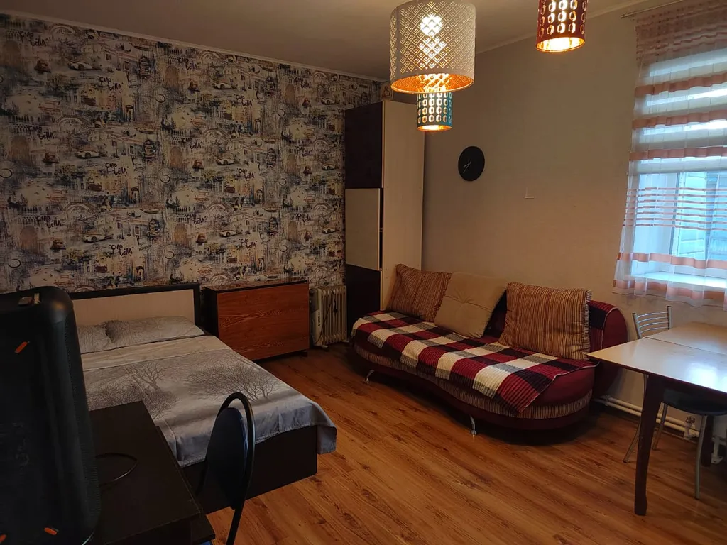 Просторная 2-комнатная квартира с кухонной зоной