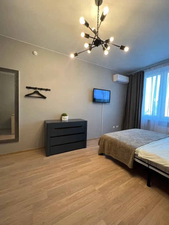 Уютная студия Ultramarine в Тюменской слободе