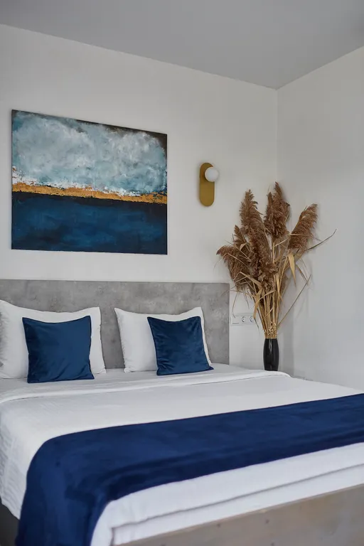 Коттедж Домик у грота Дианы — Севастополь