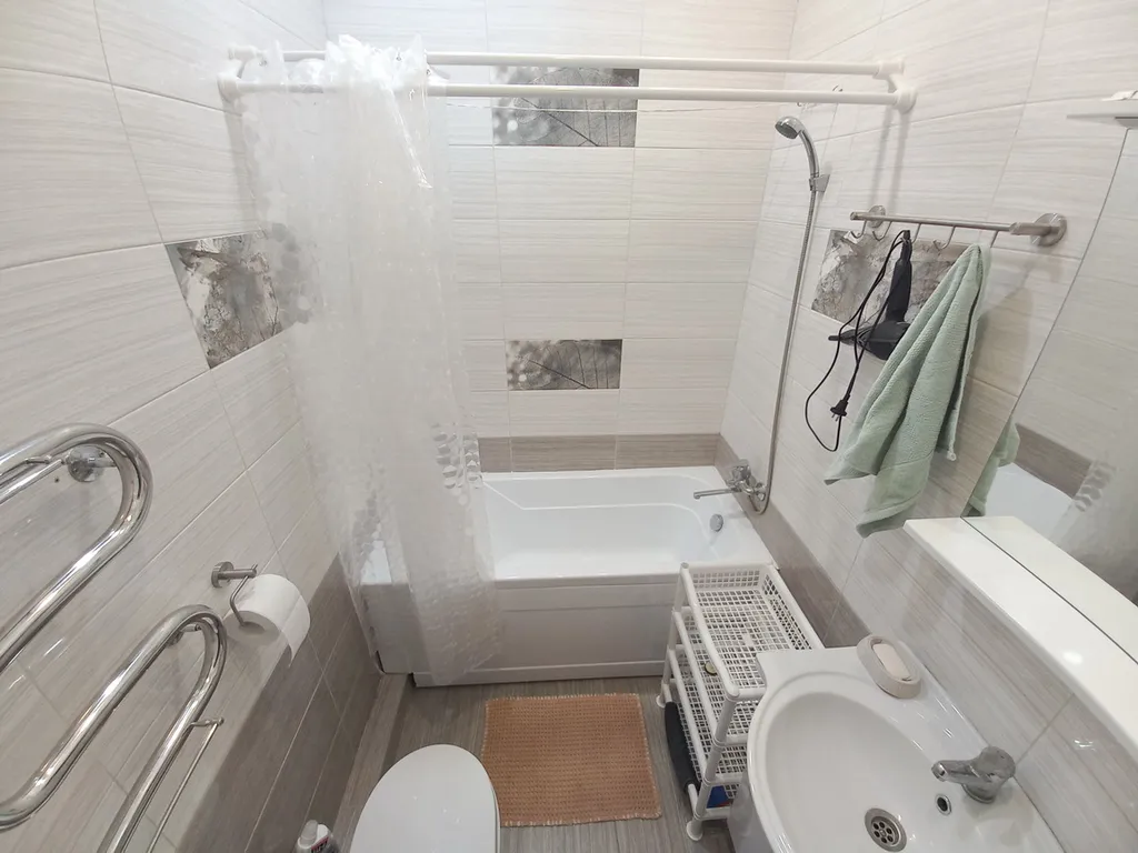 Квартира Просторная квартира в центре города с видом на море — Анапа