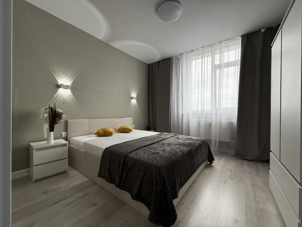 Евродвушка в районе Дубки, Чкалова, Лента