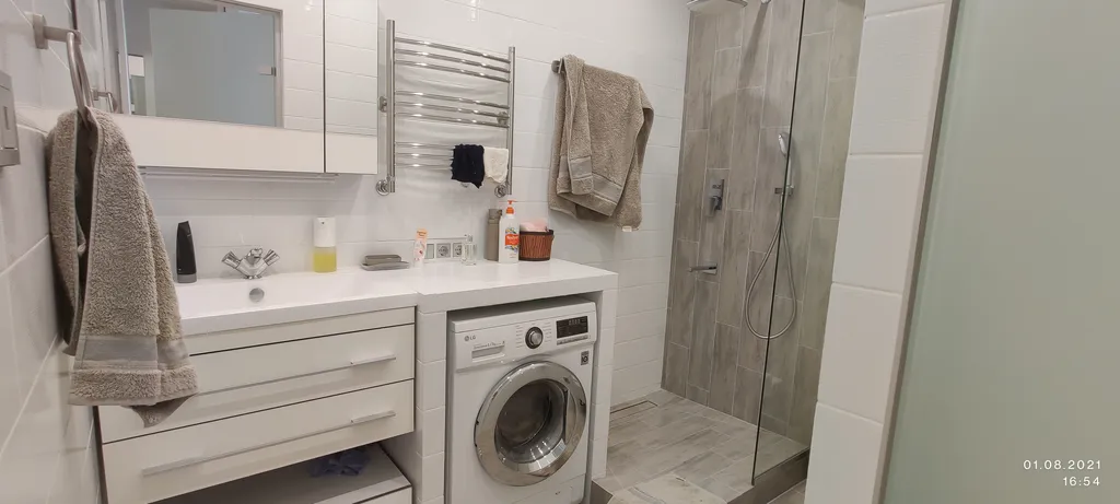 Студия у метро с видом на Москву