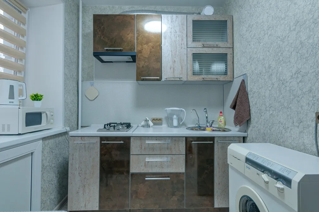 Двухкомнатная квартира рядом с центром города, 2 кровати.