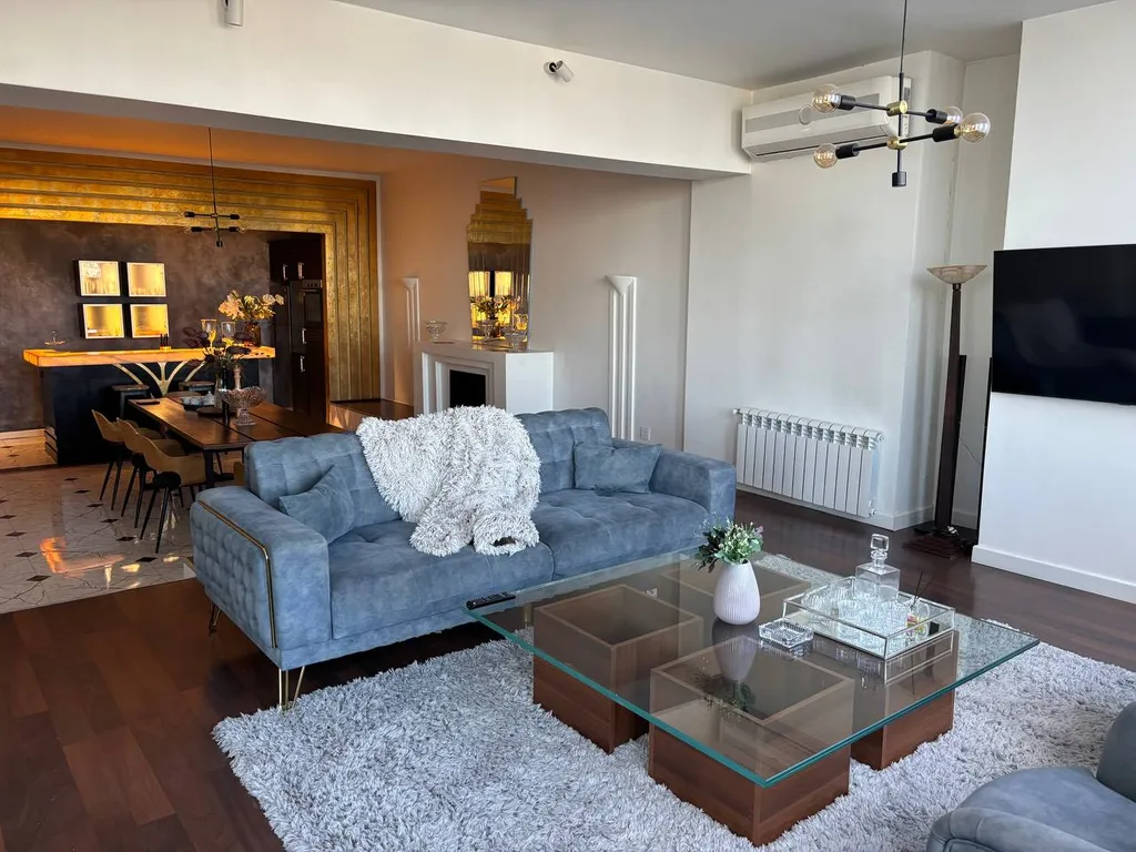 Квартира Делюкс Апартаменты — аренда посуточно в Баку