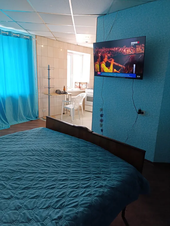 Студия в центре со смарт тв