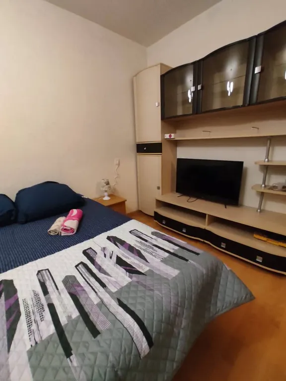 Квартира Уютная, чистая, светлая квартира возле аэропорта — Омск