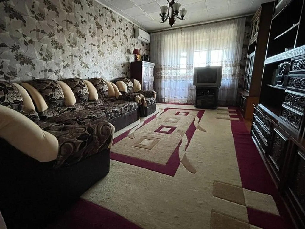 Уютная квартира в центре города — аренда посуточно в Пицунда