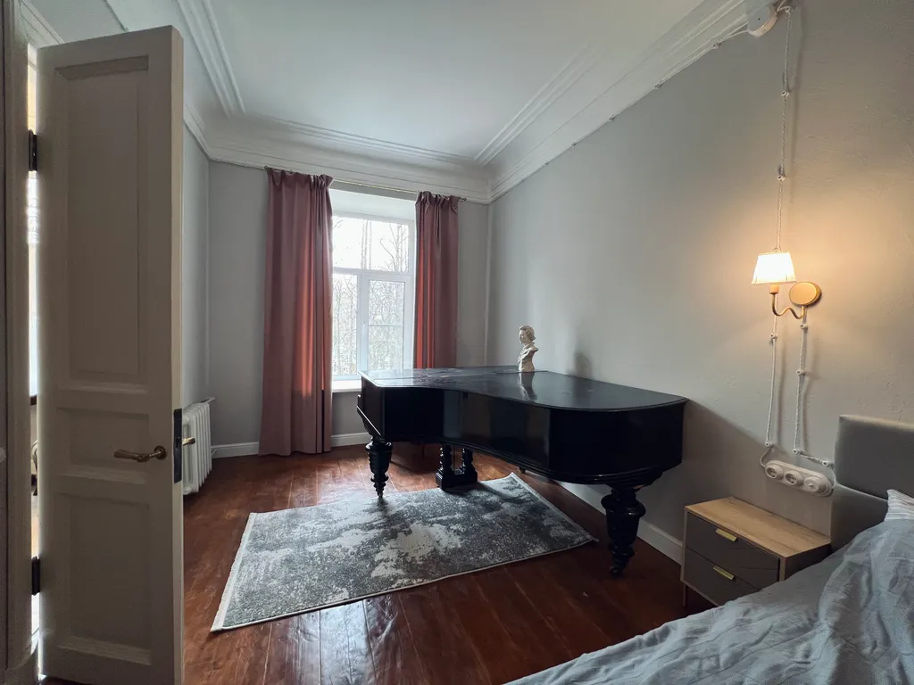 Квартира Квартира в центре с видом на Храм и Михайловский сад — Санкт-Петербург