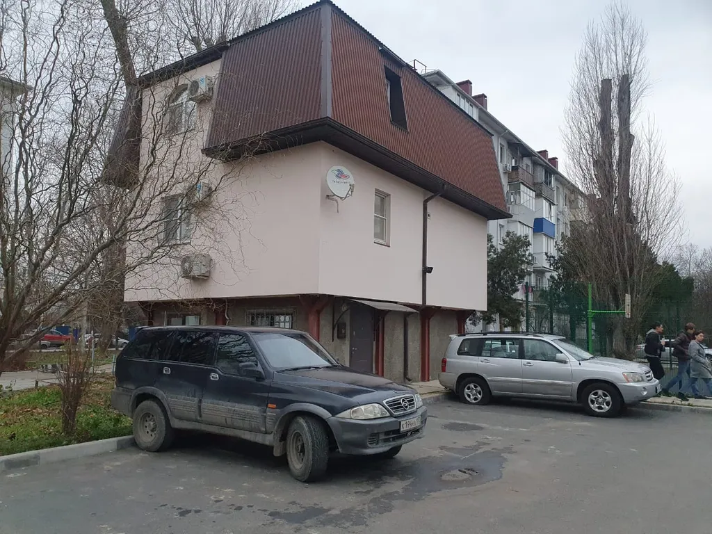 Коттедж Отдельный этаж в частном доме, 2 этаж — Анапа