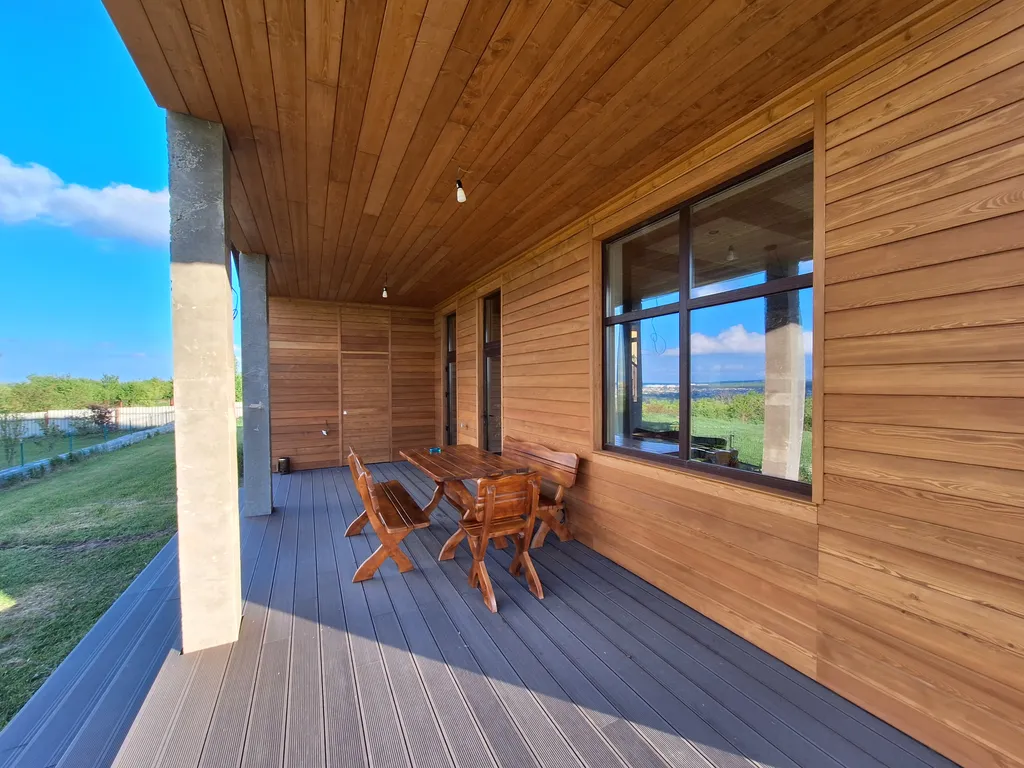 Дом на Набережной