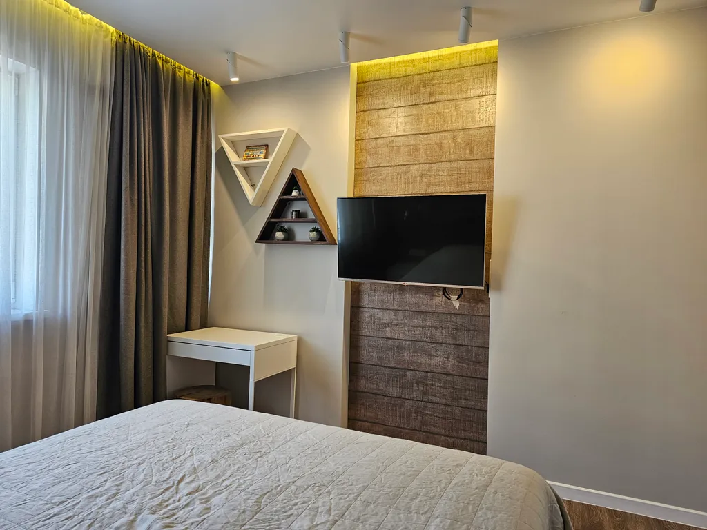 2х.ком.кв.  85.кв.м  в Центре вид на море и город , район Фуникулёра