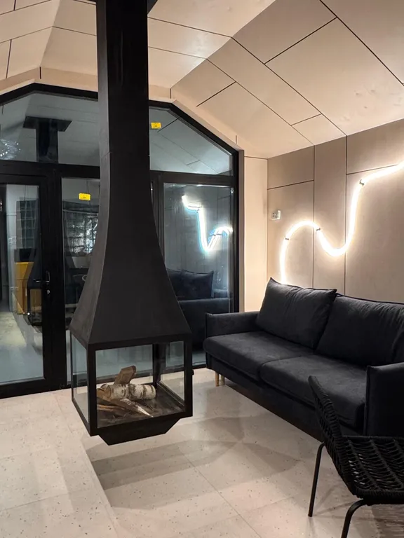 Дом с камином