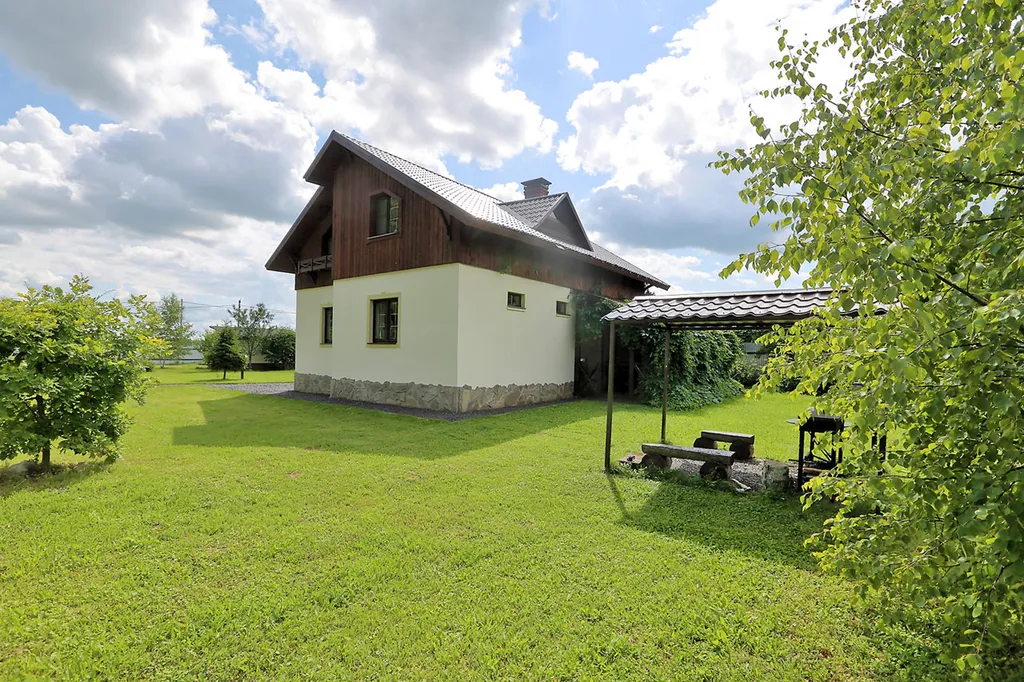 Коттедж Коттедж с баней с видом на лес — Никоновское