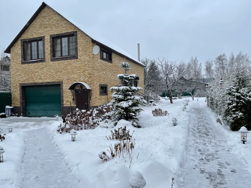 Коттедж Лучший дом на Дмитровском шоссе с джакузи, хамам и русским бильярдом — Лобня