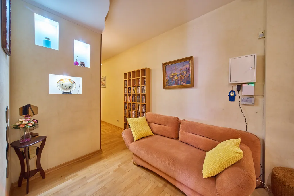 Квартира 2-комнатная Квартира — Москва