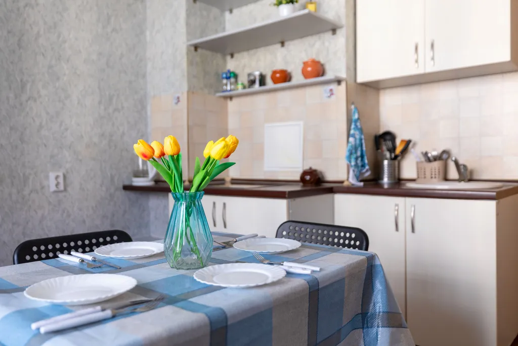 Евро трёхкомнатная квартира рядом с метро