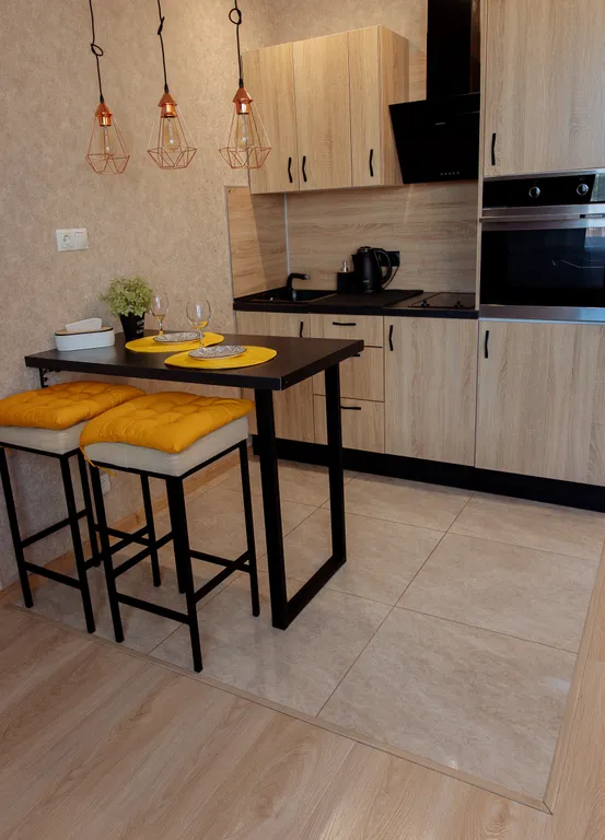 Уютная студия возле мостов города