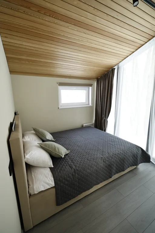 Семейный домик в лесу