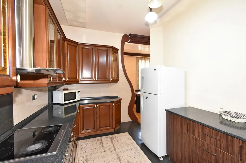 Уютная и просторная квартира в элитной новостройке в центре города