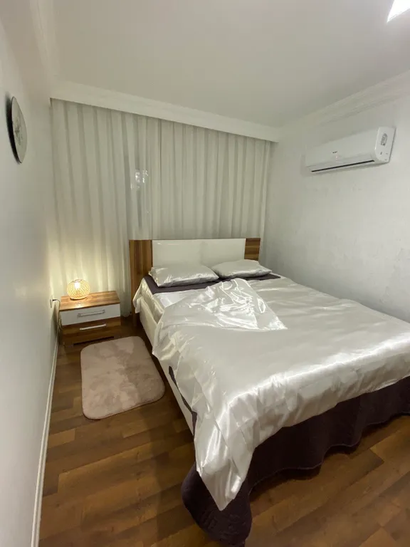 Квартира 2+1 с террасой, 120 кв.м. Большой бассейн.