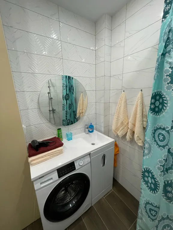 Каландарашвили 38