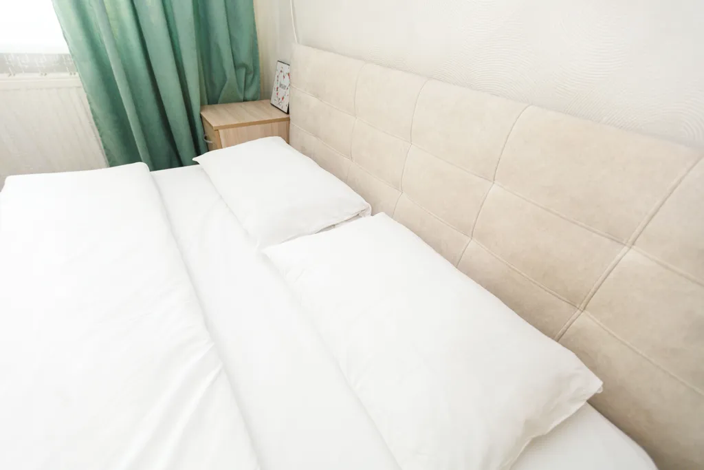 Студия у городской администрации | Квартирный вопрос