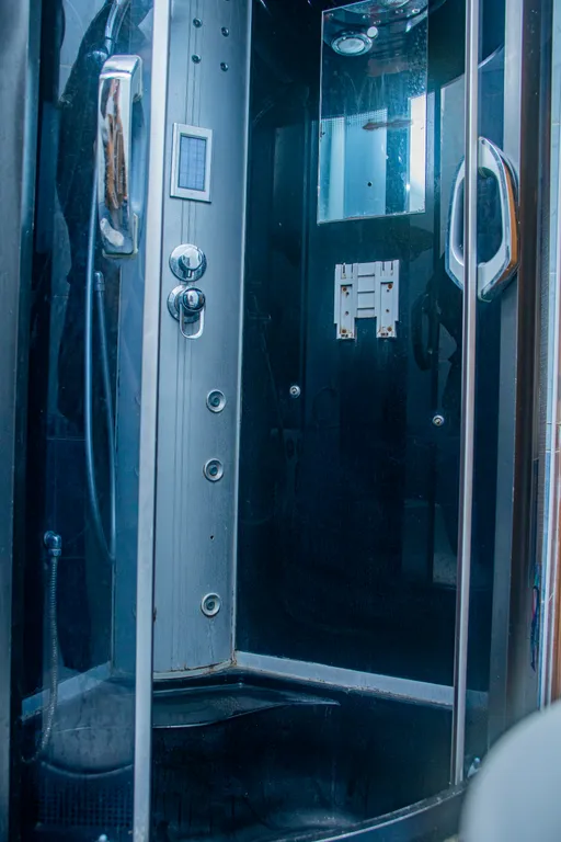 Квартира Двухкомнатная квартира на первой линии, на самом берегу моря — Лазаревское