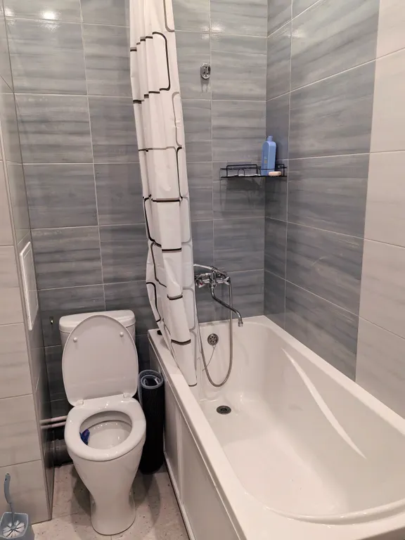 Уютная однокомнатная квартира с хорошим ремонтом в тихом районе