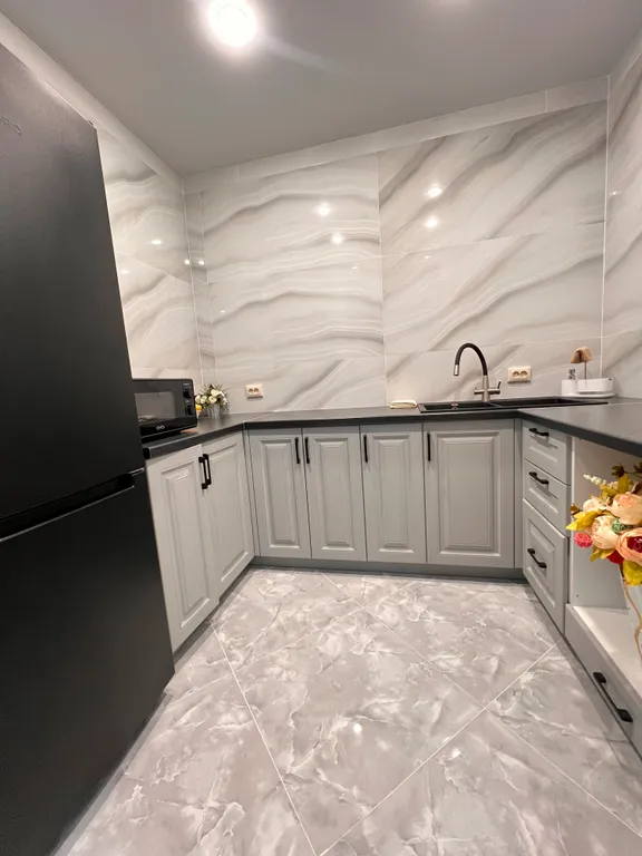 Уютная 3-комнатная квартира в центре города Гагры в 150м до моря