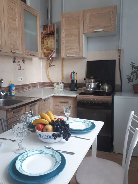 Квартира с видом на море и крейсер