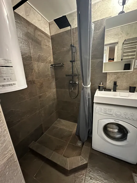 Уютный домик в тихом районе