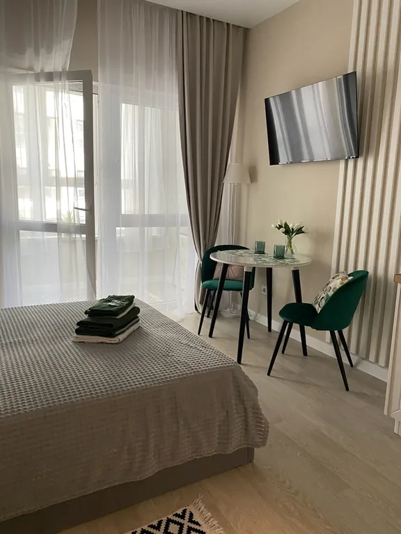 Красивая, новая, уютная студия недалеко от моря