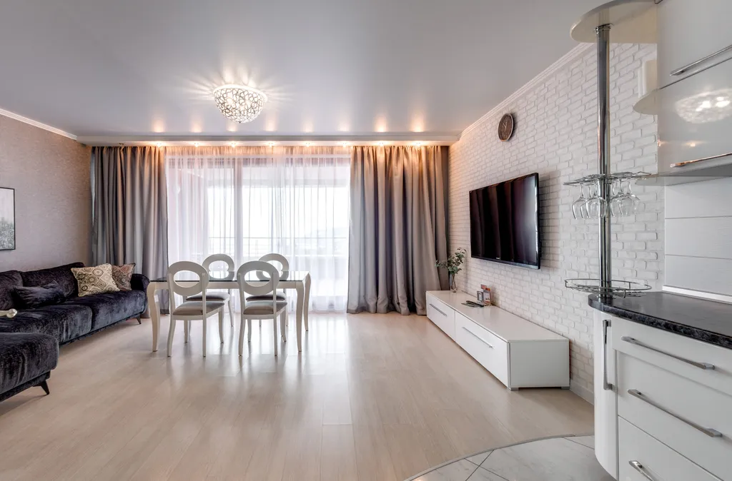 Три спальни и гостиная,вид на море