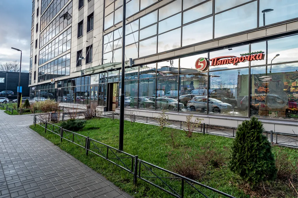 Квартира Квартира Комфортная студия с панорамным балконом — Санкт-Петербург