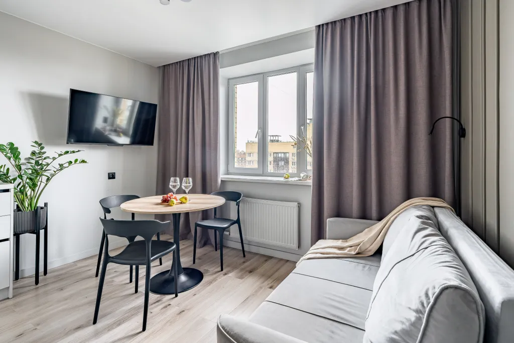 Евродвушка для 5 гостей у метро Парнас || Сатин Хоум апарт