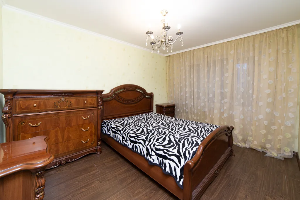 Уютная квартира — аренда посуточно в Тюмень