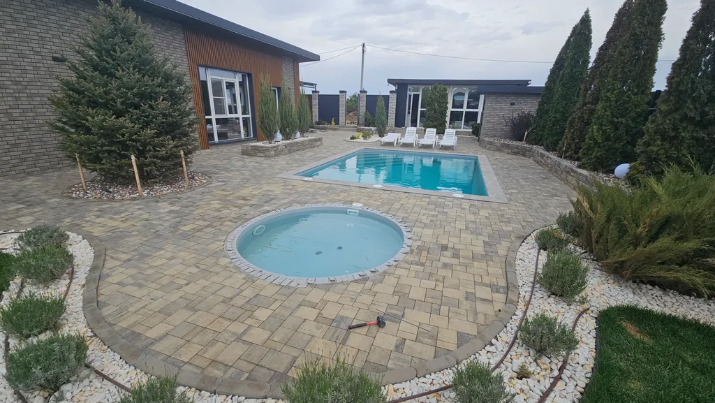 4-комнатный Дом