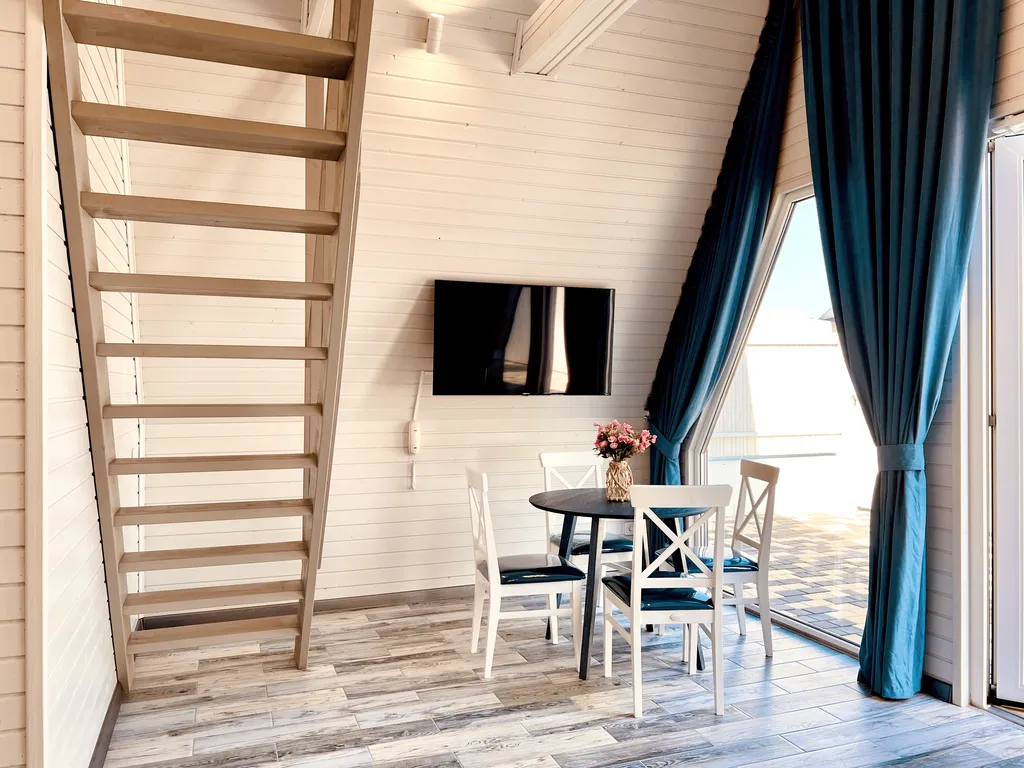 Четырёхместный коттедж у моря