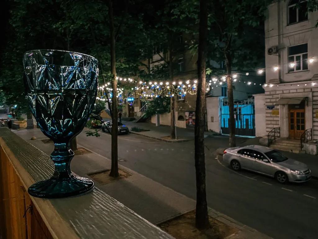 Квартира Квартира Счастье жить в центре Севастополя в яркой квартире с видом на Артбухту — Севастополь