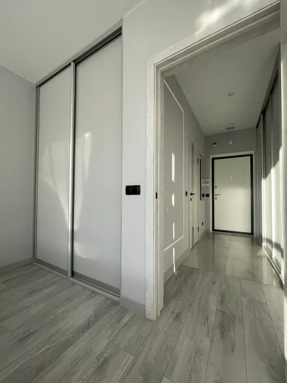 Роскошная квартира в центре мегаполиса с видом на собственный парк