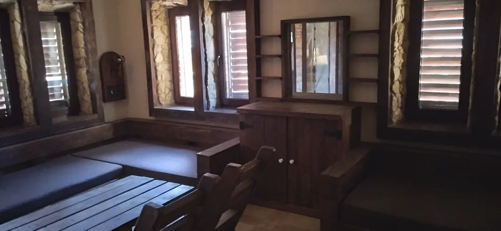 Замок у мыса Фиолент