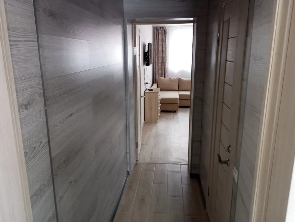 Часть дома с отдельным входом в центре города