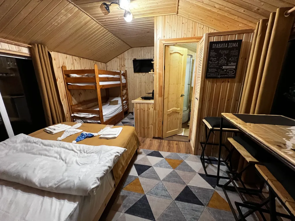 Коттедж Уютный домик в лесу — Архыз