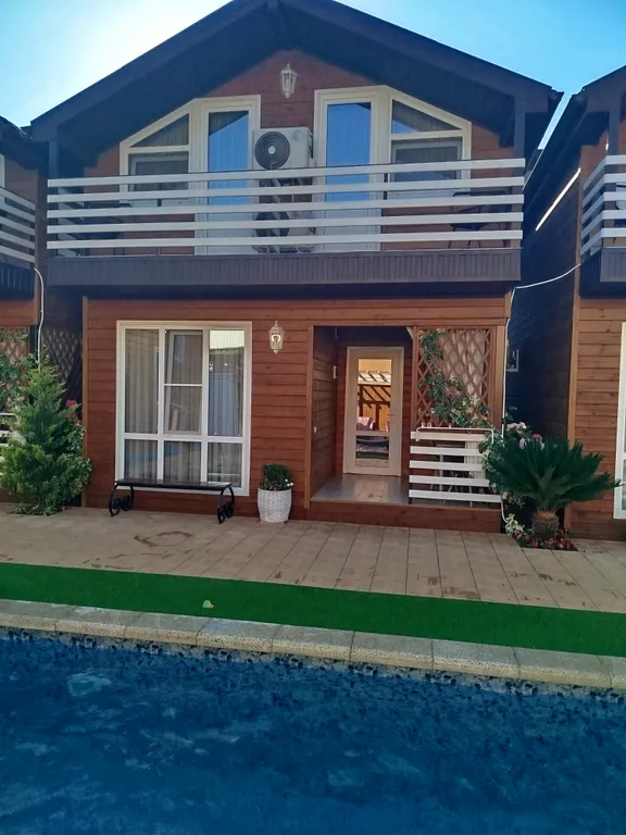 Коттедж 3 "Конфетти"