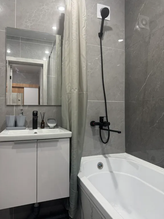 Студия в районе областной больницы